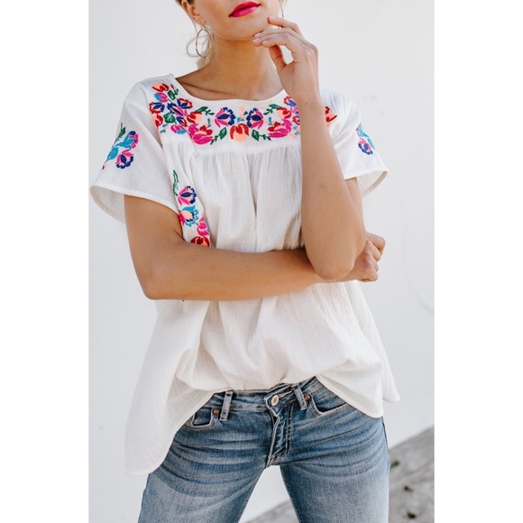 Cream Embroidered Tunic Top S M L - Picture 5 of 5